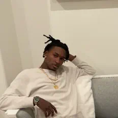 收听 Waemenace、观看音乐视频、阅读小传、查看巡演日期等 ！