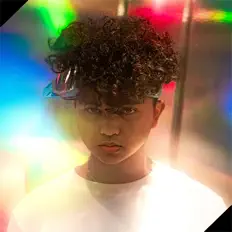 收听 YOD Zee、观看音乐视频、阅读小传、查看巡演日期等 ！