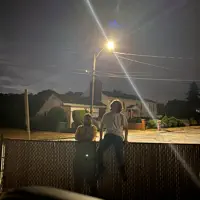 undefined dinle, müzik videolarını izle, biyografisini oku, tur tarihlerini ve daha fazlasını gör!