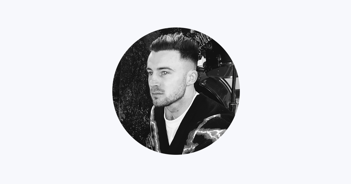 ‎Davis Kniight Apple Music