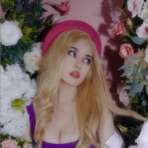 DEAD BLONDE