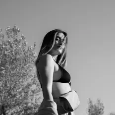 Escucha a Blue J, mira videos musicales, lee su biografía, consulta las fechas de las gira y más.