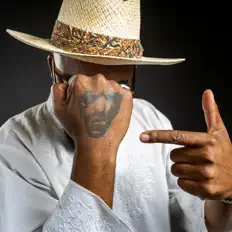 Ouça Grindstone, assista a videoclipes, leia a biografia, veja as datas das turnês e mais!