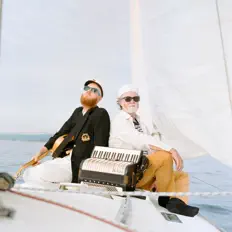 Dengarkan Wellington Sea Shanty Society, tonton video musik, baca bio, lihat tanggal tur & lainnya!