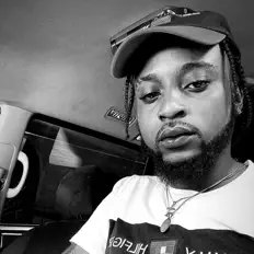 收听 Mygrain、观看音乐视频、阅读小传、查看巡演日期等 ！