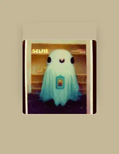 Luister naar Friendly Neighborhood Ghost, bekijk muziekvideo's, lees de bio, bekijk de tourdata, en meer!
