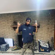 Hör dir xRatedTwin an, schau dir Musikvideos an, lies die Biografie, finde Tourdaten und mehr!