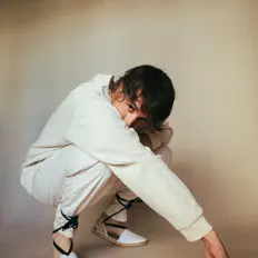 Écoutez La Résistance, regardez des vidéoclips, lisez la biographie, consultez les dates de tournée et plus encore !