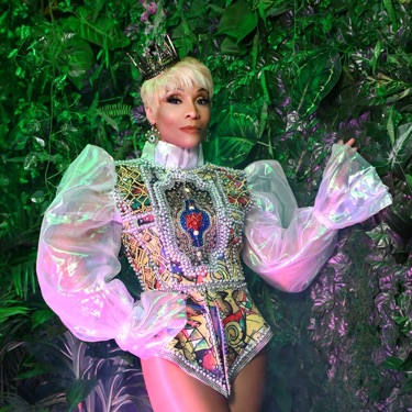 ADINA HOWARD - Lyrics, Playlists & Videos | Shazam