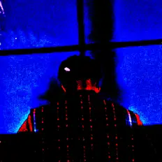 JROYCE dinle, müzik videolarını izle, biyografisini oku, tur tarihlerini ve daha fazlasını gör!