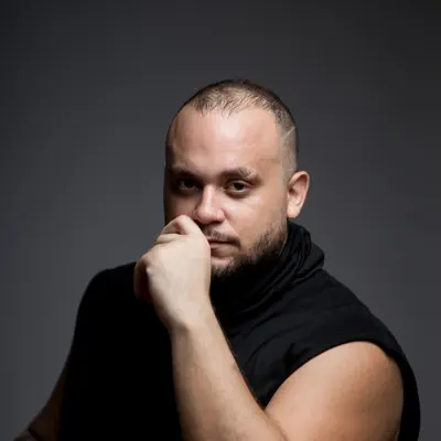 Listen to Jon Warg, watch music videos, read bio, see tour dates & more!