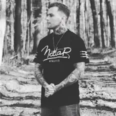 Uraanhuntを聴いたり、ミュージックビデオを鑑賞したり、経歴やツアー日程などを確認したりしましょう！