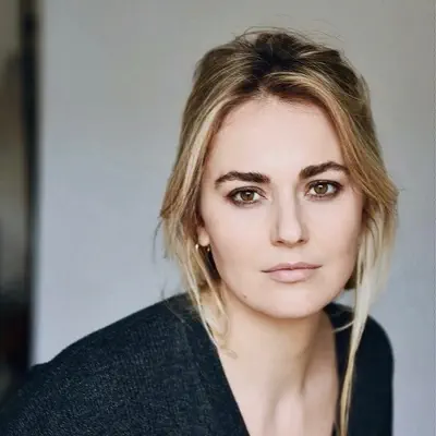Listen to Stéphanie d'Oro, watch music videos, read bio, see tour dates & more!