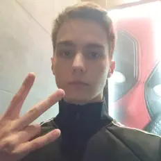 Poslechněte si interpreta Lil Bombay, sledujte hudební videa, přečtěte si životopis, podívejte se na data turné a další informace.