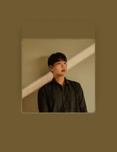 聆聽 진섭、觀看音樂影片、閱讀小傳、查看巡演日期等！