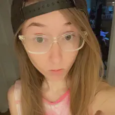 聆聽 Lexii Raiinbow、觀看音樂影片、閱讀小傳、查看巡演日期等！