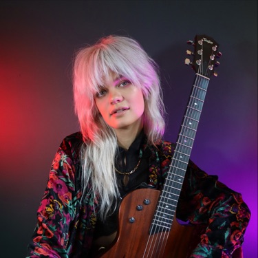Annelle Staal @ The Red Room at Cafe 939
