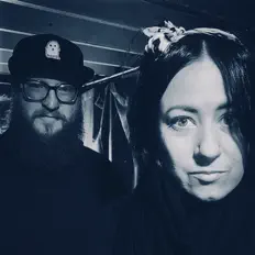 收听 Goodnight Afternoon、观看音乐视频、阅读小传、查看巡演日期等 ！