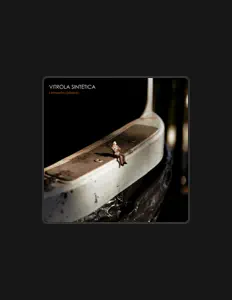 Vitrola Sintéticaを聴いたり、ミュージックビデオを鑑賞したり、経歴やツアー日程などを確認したりしましょう！