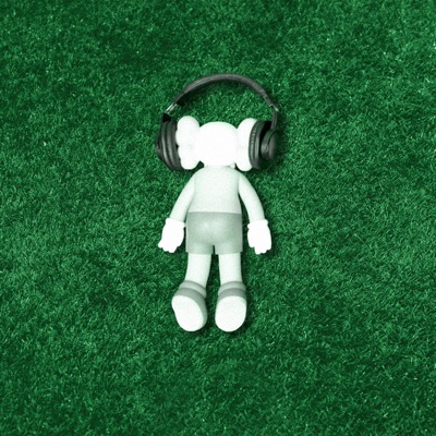 Too Many Girls (feat. Sliqwiz) - Single