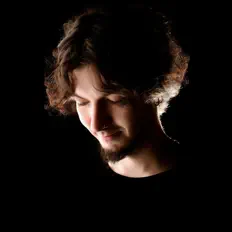 收听 Atacan、观看音乐视频、阅读小传、查看巡演日期等 ！