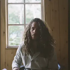 Escucha a Mar Omin, mira videos musicales, lee su biografía, consulta las fechas de las gira y más.