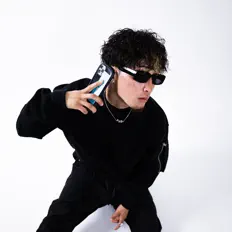 Dengarkan tweety, tonton video musik, baca bio, lihat tanggal tur & lainnya!