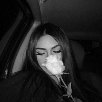 Potrzebuje Ratunku - Single