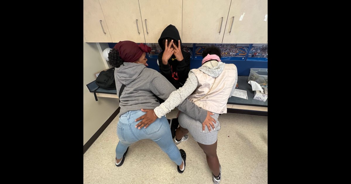 FNF (Let’s Go) [HitKidd & Gorilla Remix] - Single” álbum de JAYD33N en ...