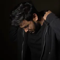 Subspaceを聴いたり、ミュージックビデオを鑑賞したり、経歴やツアー日程などを確認したりしましょう！