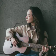 Ακούστε περιεχόμενο από RUYA, παρακολουθήστε μουσικά βίντεο, διαβάστε το βιογραφικό, δείτε ημερομηνίες περιοδείας, και πολλά ακόμη!