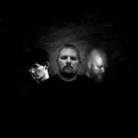 Ascolta undefined, guarda video musicali, leggi la biografia, vedi le date del tour & altro!