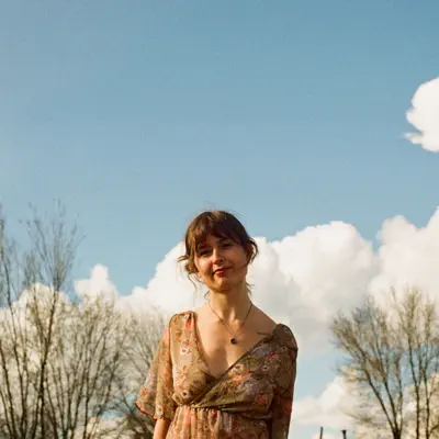 Listen to Chloe Davidson, watch music videos, read bio, see tour dates & more!