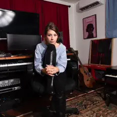 Listen to Jessica Rose Weiss, watch music videos, read bio, see tour dates & more!