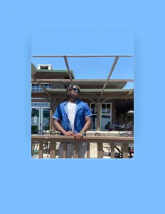 T-chapoを聴いたり、ミュージックビデオを鑑賞したり、経歴やツアー日程などを確認したりしましょう！