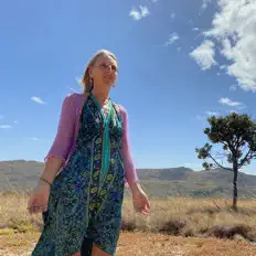 Listen to Nancy Maria Josée, watch music videos, read bio, see tour dates & more!