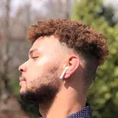 Posłuchaj wykonawcy Weekday Paradise, obejrzyj teledyski, przeczytaj biografię, zobacz daty tras koncertowych i nie tylko!