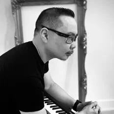 Ακούστε περιεχόμενο από DB LEANDER, παρακολουθήστε μουσικά βίντεο, διαβάστε το βιογραφικό, δείτε ημερομηνίες περιοδείας, και πολλά ακόμη!