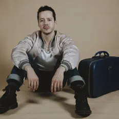 Dengarkan Ivan Rodriguez, tonton video musik, baca bio, lihat tanggal tur & lainnya!