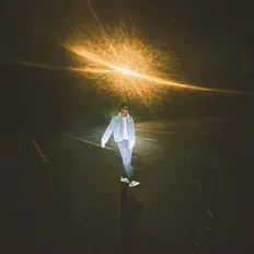 收听 Armani M、观看音乐视频、阅读小传、查看巡演日期等 ！