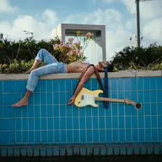 Poslechněte si interpreta YUVÀL, sledujte hudební videa, přečtěte si životopis, podívejte se na data turné a další informace.