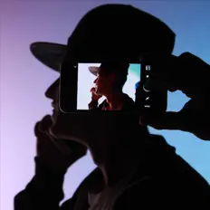 Listen to Esyi, watch music videos, read bio, see tour dates & more!