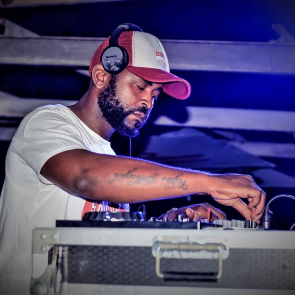 Dj Vegas SA's avatar