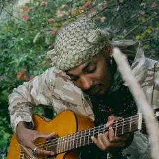 Dengarkan Swop, tonton video musik, baca bio, lihat tanggal tur & lainnya!