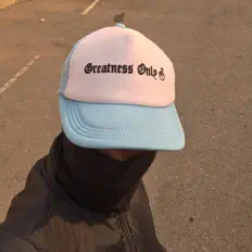 Sam.Roky을(를) 듣고, 뮤직 비디오를 보고, 약력을 읽고, 투어 일정 등을 확인하세요!