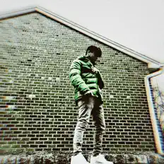 Young Santoを聴いたり、ミュージックビデオを鑑賞したり、経歴やツアー日程などを確認したりしましょう！