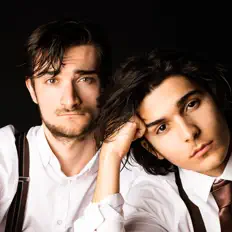 Escucha a Motel Boulevard, mira videos musicales, lee su biografía, consulta las fechas de las gira y más.