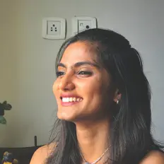 Sreedevi Thekkedathを聴いたり、ミュージックビデオを鑑賞したり、経歴やツアー日程などを確認したりしましょう！