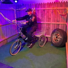 Concrete Rose (feat. Kala Mulcahy, King Hansom & Ac Too Cold) [Radio Edit] Skyler Ray