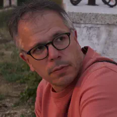 Escucha a Olivier Goinard, mira vídeos musicales, lee la biografía, consulta fechas de giras y mucho más.